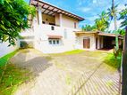 Two-Story House for Rent in Battaramulla