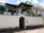 Two-Story House for Rent in Battaramulla
