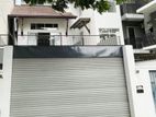 Two Story House For Rent In Colombo 05