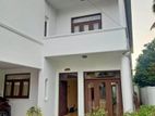 Two-story House for Rent in Kelaniya