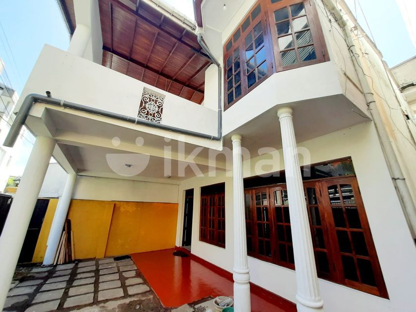 Two Story House For Rent In Nugegoda ikman