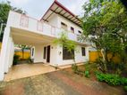 Two Story House For Rent in Waragoda Road Kelaniya