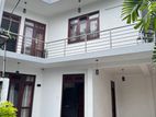 Two Story House for Rent Thalapathpitiya