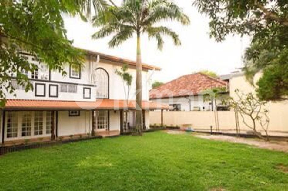 Two Story House For Sale in Colombo 7 ikman