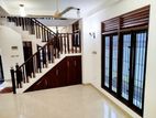 Two Story House for Sale in Piliyandala