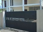 Two Story House for sale in Ragama Batuwaththa