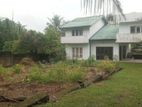 TWO STORY LUXURY HOUSE FOR SALE IN ATHURUGIRIYA