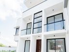Two Story Luxury House for Sale in Battaramulla