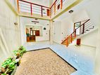 Two Story Luxury House Piliyandala