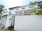 two story modern house rent nugegoda jambugasmull Mawatha