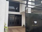 Two Story Unfurnished House for Rent in Borella Colombo 08.