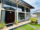 💁Two sttory luxury feeling house for rent in nugegoda