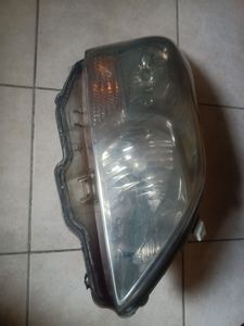 2011 Head Light and Fog Rhs Amoron Battery 12 V for Sale