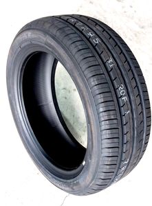 215/50 R17 YOKOHAMA TYRE FOR MAZDA AXELA for Sale