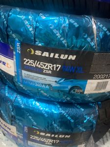 225/45R17 silun tyre for Sale