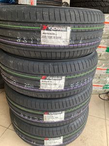 225/55R18 Yokohama Japan Tyre for Sale 225/55R18 Yokohama Japan Tyre for Sale