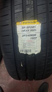 255/45R20 DUNLOP TYRES for Sale