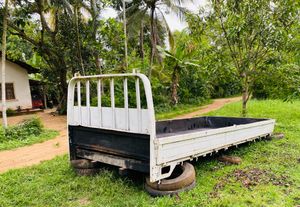 අඩි 14.5 ලොරි තට්ටුව for Sale