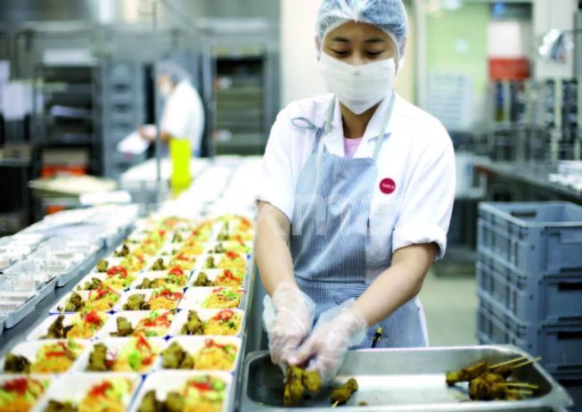 18523439-cd11-45b8-92ba-bab1f83fa423