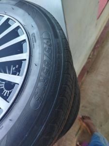 Alloy Wheels with Tyres 15 for Sale