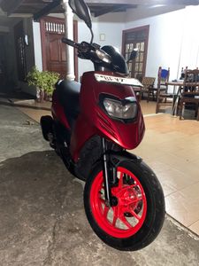 Aprilia SR 150 MT Carb 2018 for Sale Aprilia SR 150 MT Carb 2018 for Sale