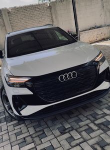 Audi Q4 E-Tron S Line BRAND NEW TOP SPEC 2023 for Sale