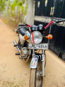 Bajaj Boxer 100 2003 for Sale