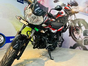 Bajaj Discover 125 Brand New - Red 2025 for Sale
