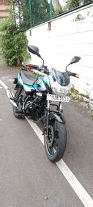 Bajaj Discover 125 on light 2023 for Sale