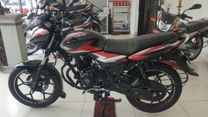 Bajaj Discover 125 RED 2025 for Sale Bajaj Discover 125 RED 2025 for Sale