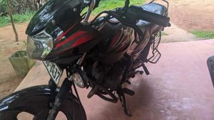 Bajaj Discover 2010 for Sale Bajaj Discover 2010 for Sale