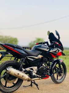 Bajaj Pulsar 220F 2010 for Sale