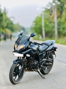 Bajaj Pulsar 220F 2011 for Sale