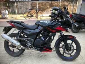 Bajaj Pulsar 220F 2011 for Sale