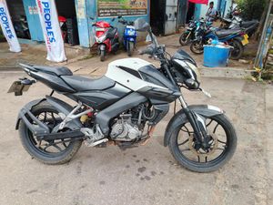 Bajaj Pulsar N160 2017 for Sale