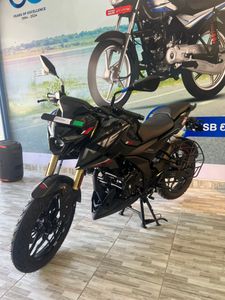 Bajaj Pulsar N160 2025 for Sale