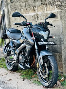 Bajaj Pulsar NS200 Black 2018 for Sale Bajaj Pulsar NS200 Black 2018 for Sale