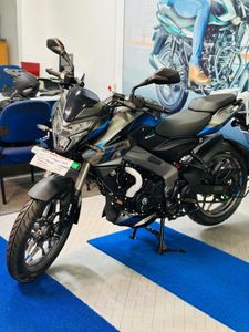 Bajaj Pulsar NS200 BNew EFi DualAbs 2026 for Sale