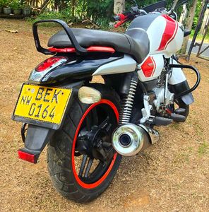 Bajaj V15 2016 for Sale