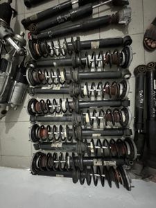 BMW 318i Shock for Sale