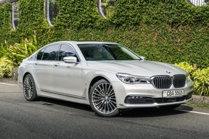 BMW 740e Luxury Line 2017 for Sale