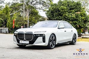 BMW 740i 3000CC STRAIGHT PETL 2024 for Sale