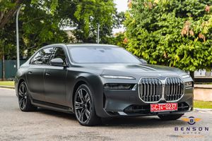 BMW i7 MATT PAINT FULL SPEC 2024 for Sale