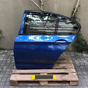 Bmw M5 520d F10 2015 Passenger Rear Door Complete for Sale