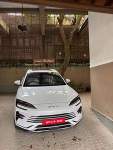 BYD e6 Standard 2025 for Sale
