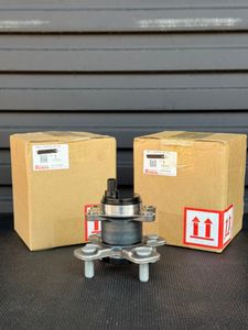 Daihatsu mira Genuine wheel bearing for Sale