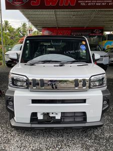 Daihatsu Taft G Grade 2025 for Sale