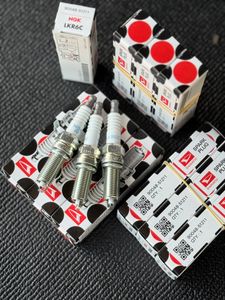 Daihutsu hijet s321v spark plugs genuine for Sale