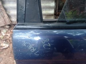 Hyundai Trajet Driver Side Rear Door for Sale