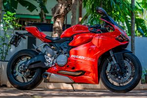 Ducati Panigale V2 2015 for Sale